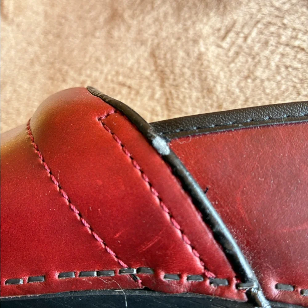 Dansko Professional XP 2.0 Cordovan Leather Clogs
Size 8 (38) - Picture 7 of 9